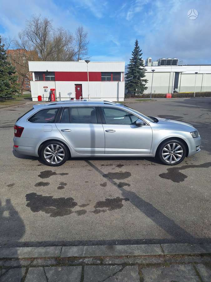 Škoda Octavia - 3