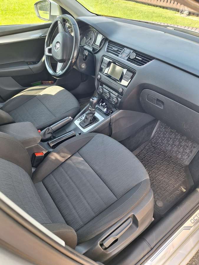 Škoda Octavia - 12
