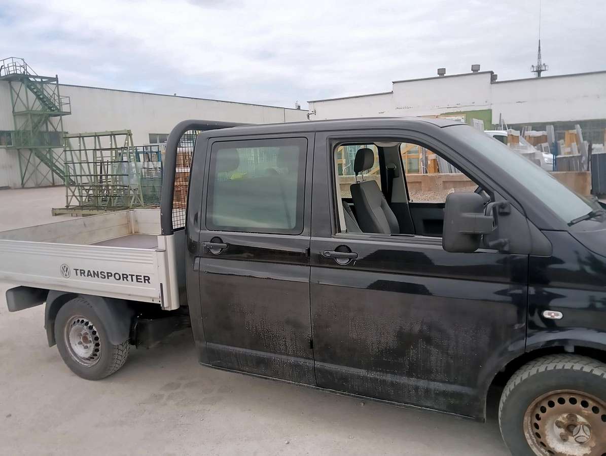 Volkswagen Transporter - 4