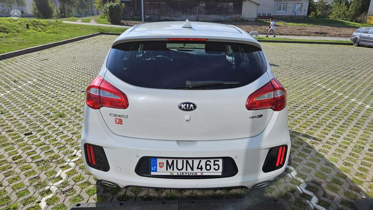 Kia Ceed, 1.6 l., hečbekas