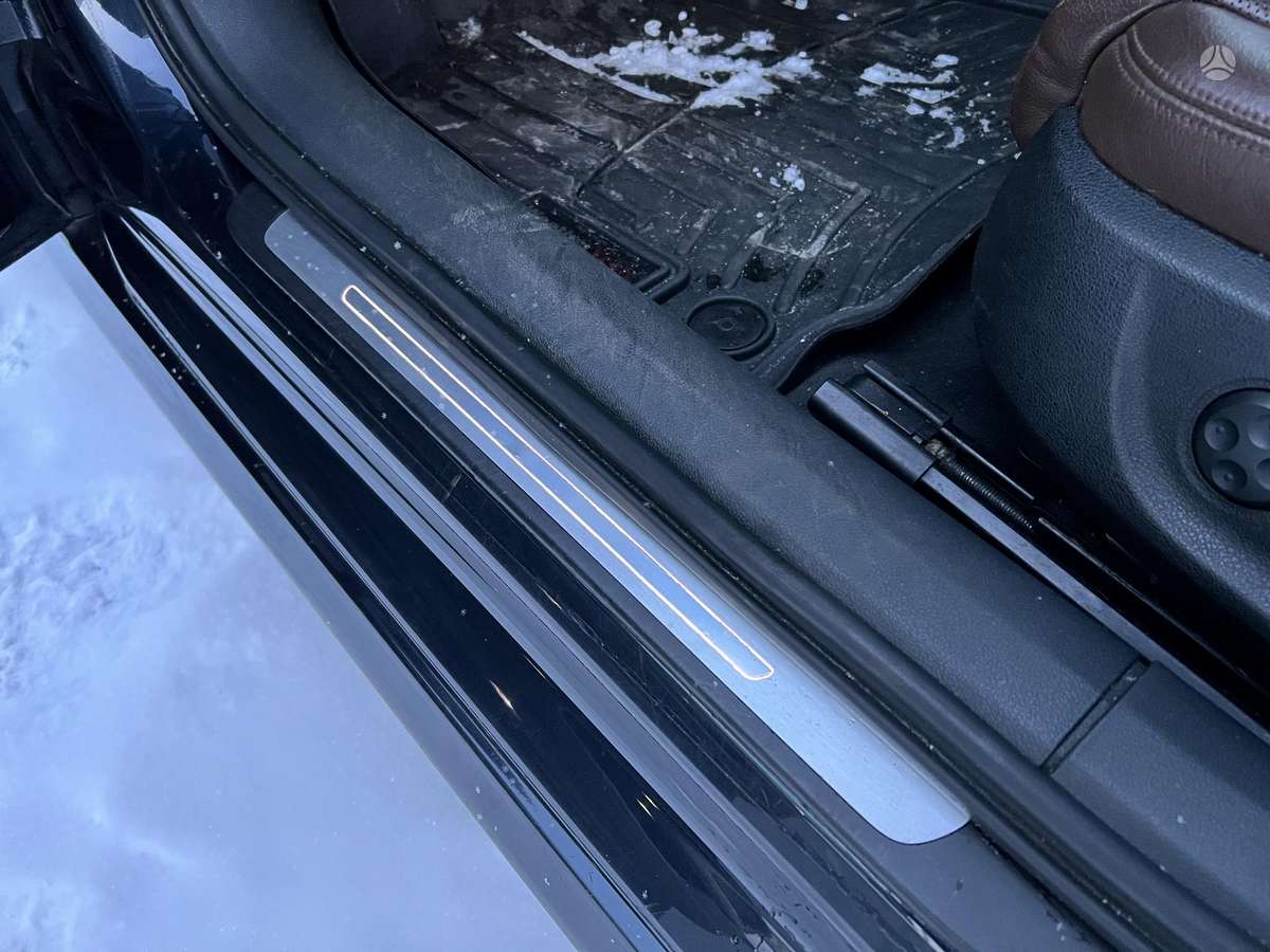 Audi A6 kėbulo dalys