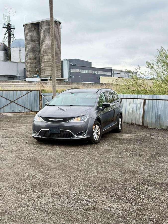Chrysler Pacifica, 3.6 l., Минивэн