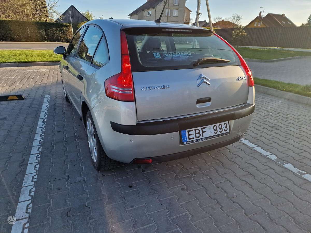Citroen C4, 1.6 l., Хэтчбек
