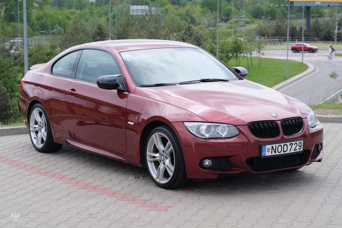 BMW 320, 2.0 l., Купе (coupe)