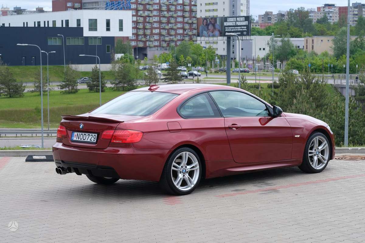 BMW 320, 2.0 l., coupe