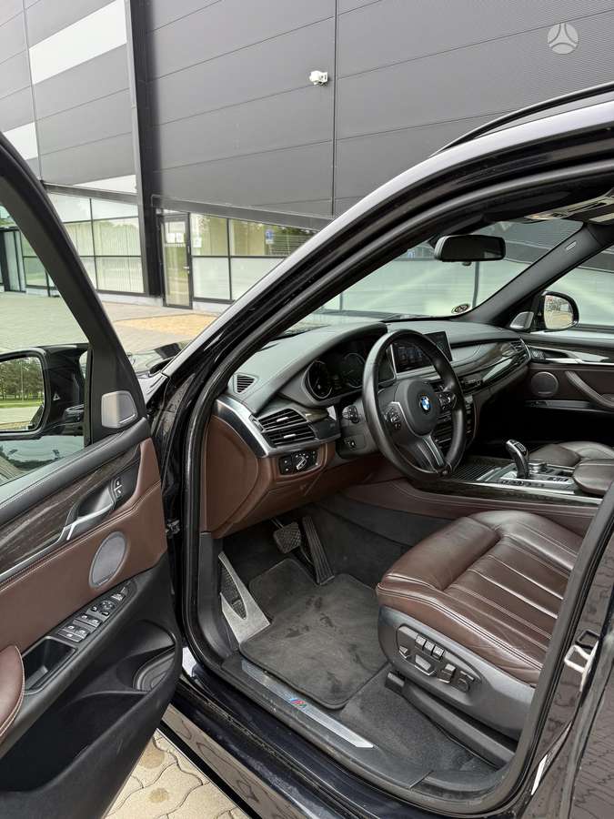 BMW X5, 3.0 l., Внедорожник / Кроссовер
