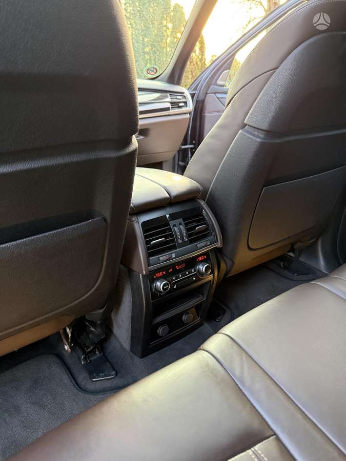 BMW X5, 3.0 l., Внедорожник / Кроссовер
