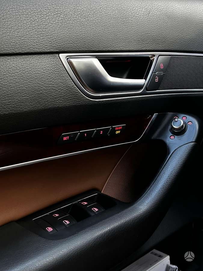 Audi A6, 3.0 l., Седан