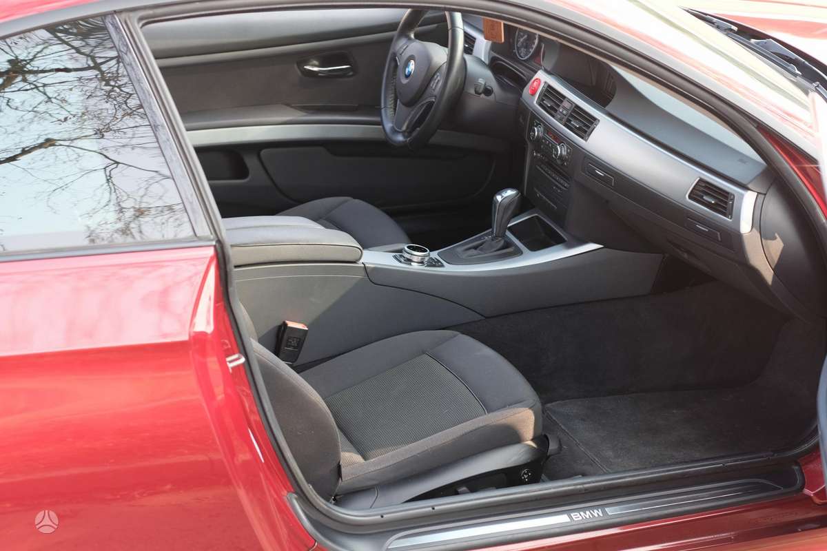 BMW 320, 2.0 l., coupe