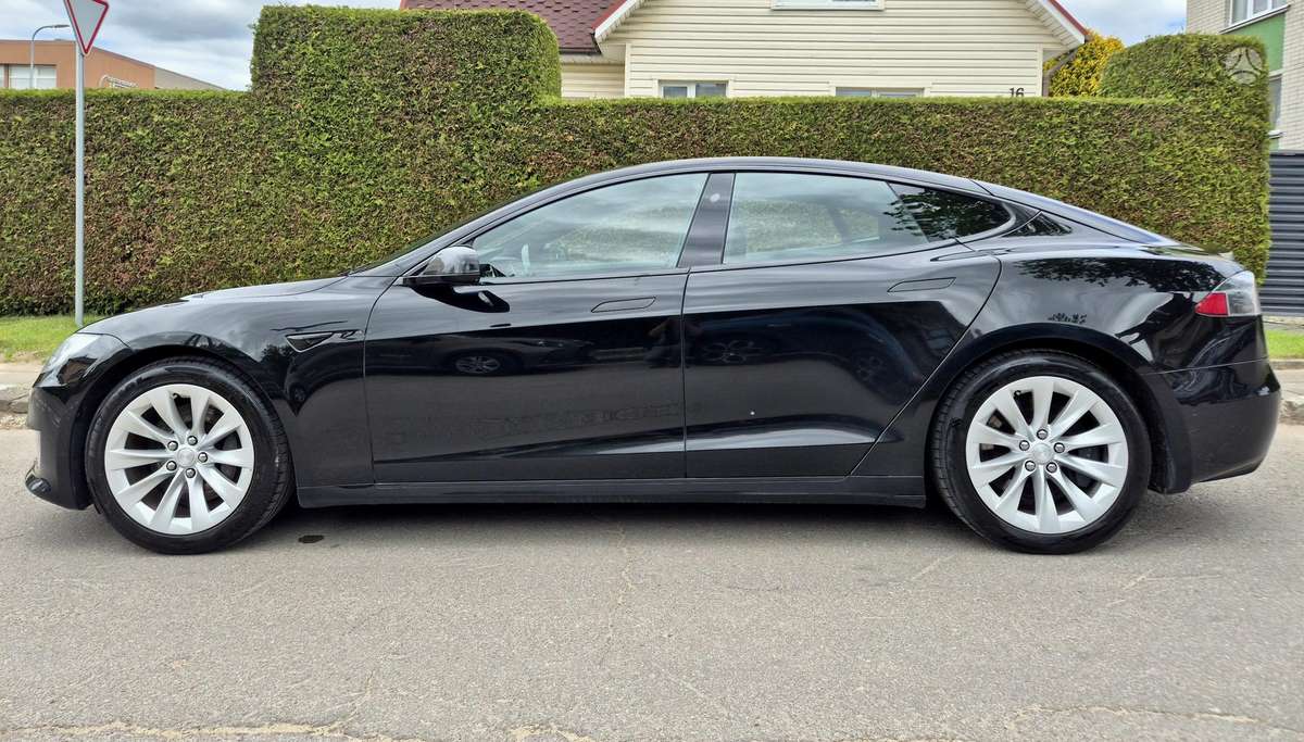 Tesla Model S, 75 kWh, saloon / sedan