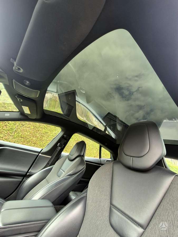 Tesla Model S, 75 кВт·ч, Седан
