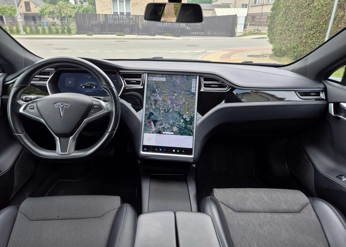 Tesla Model S, 75 kWh, sedanas