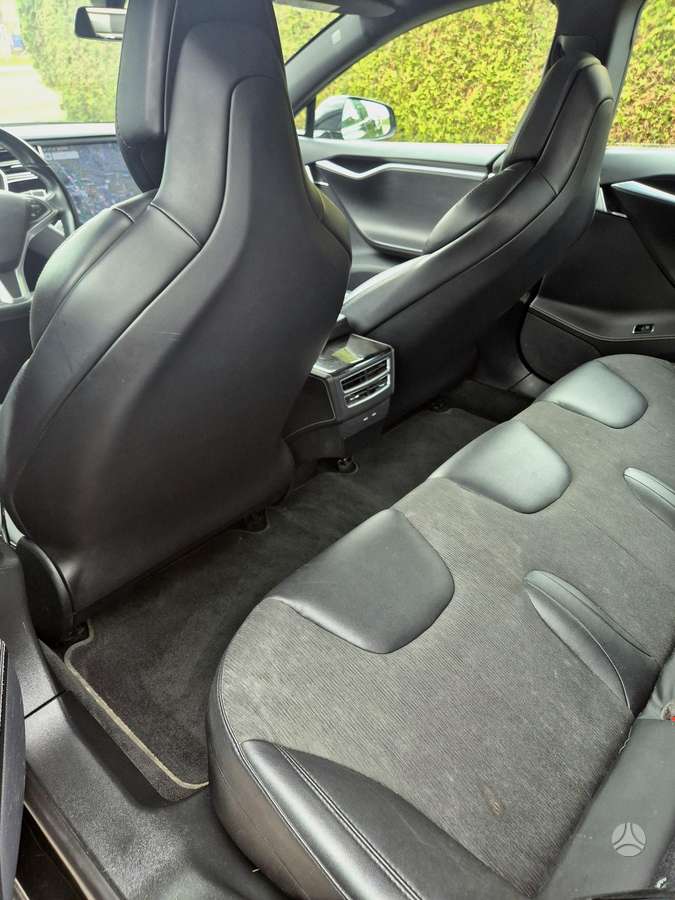 Tesla Model S, 75 кВт·ч, Седан