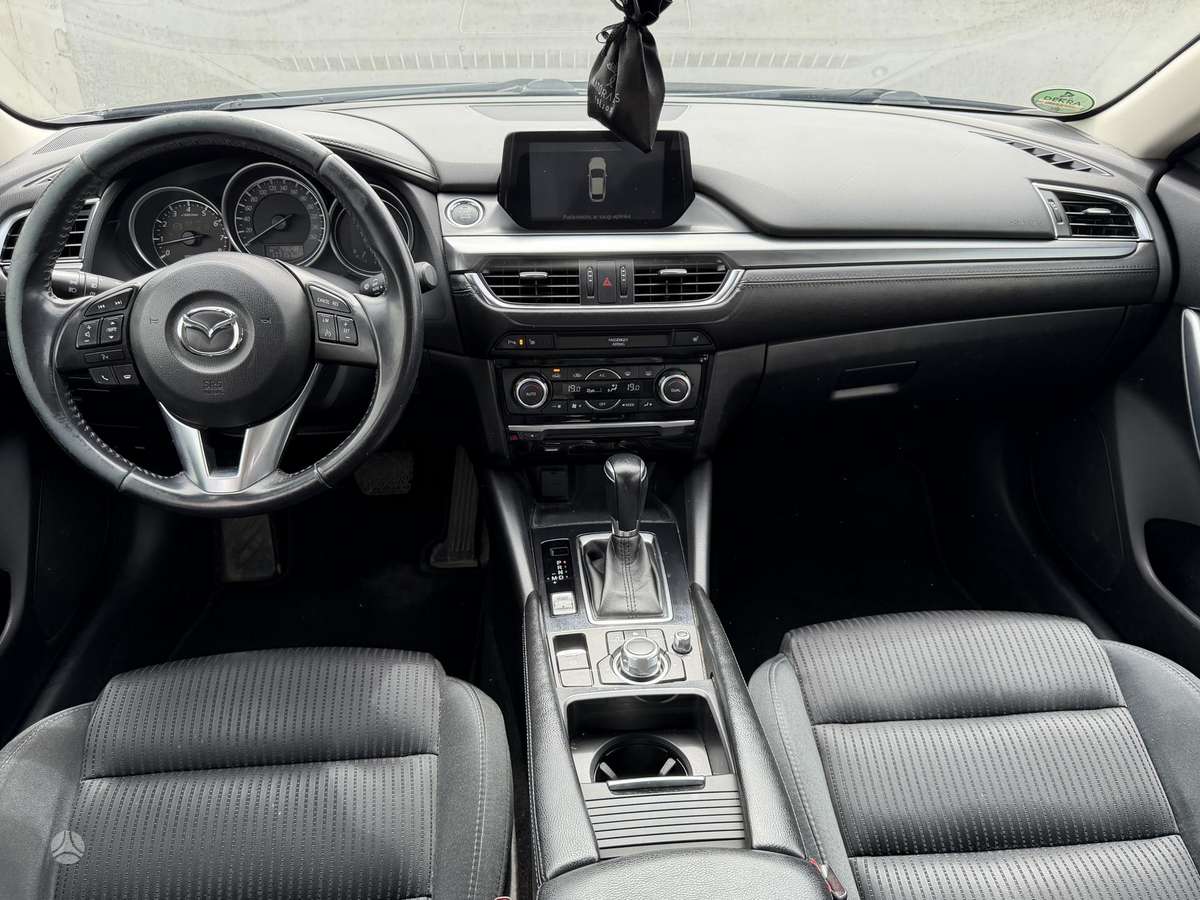 Mazda 6, 2.0 l., Седан