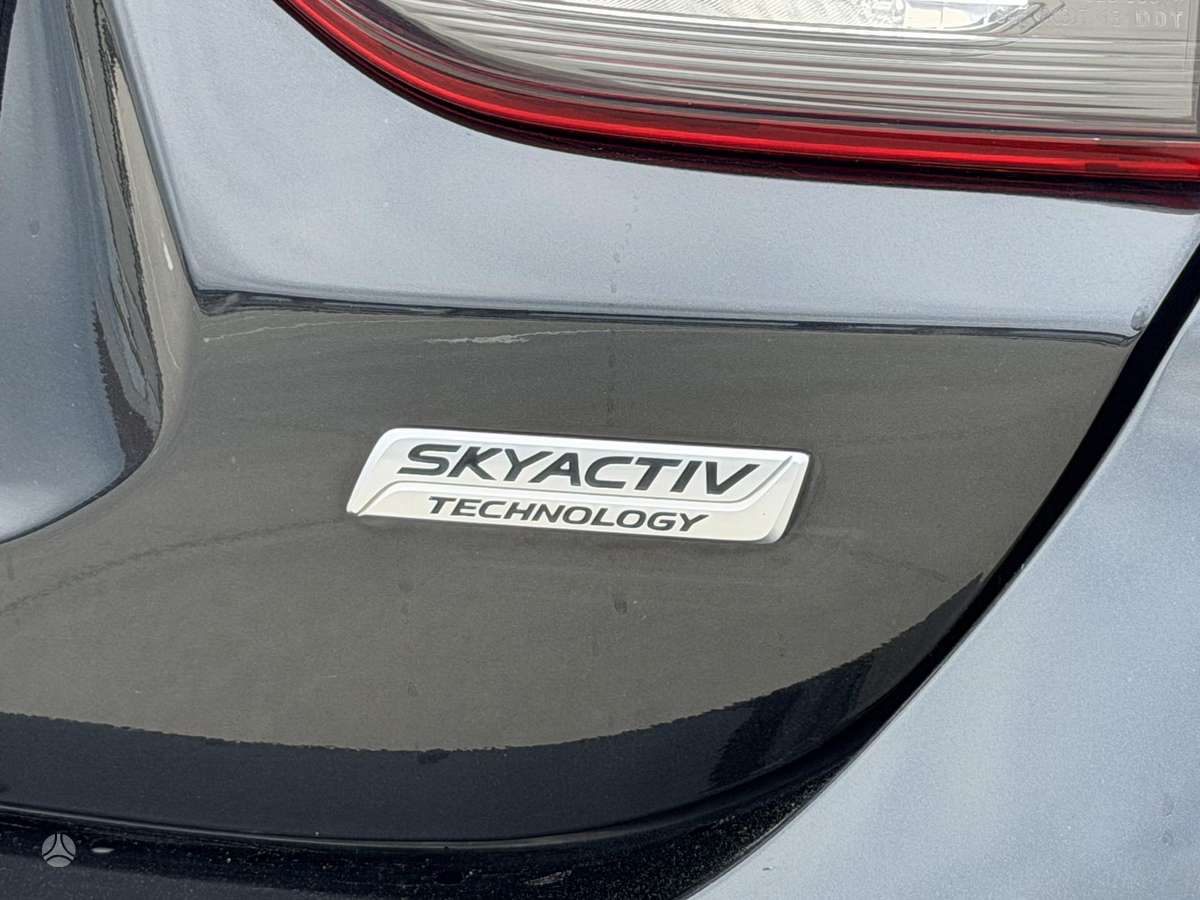 Mazda 6, 2.0 l., Седан