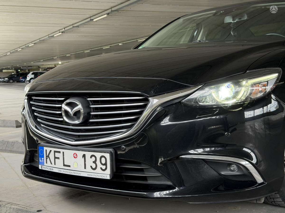 Mazda 6, 2.0 l., Седан