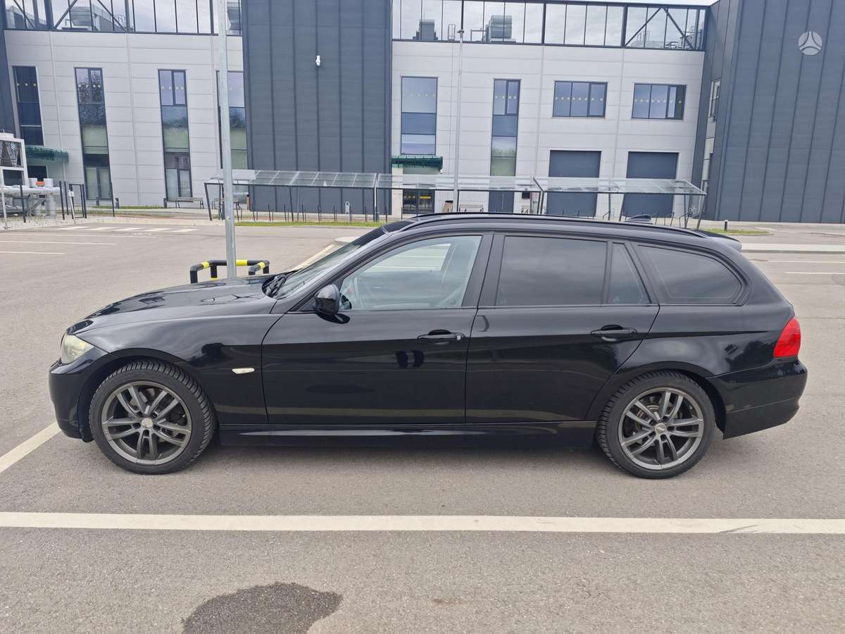 BMW 320, 2.0 l., Универсал