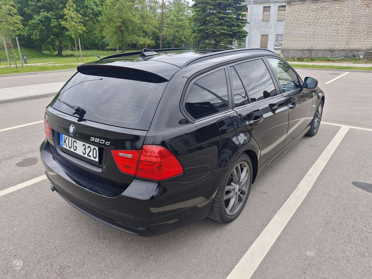 BMW 320, 2.0 l., Универсал