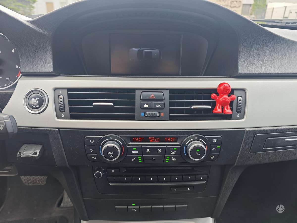 BMW 320, 2.0 l., Универсал