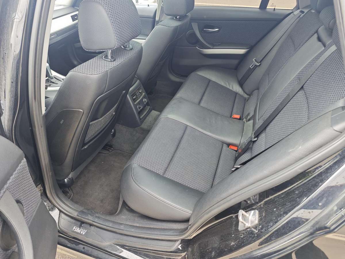 BMW 320, 2.0 l., Универсал