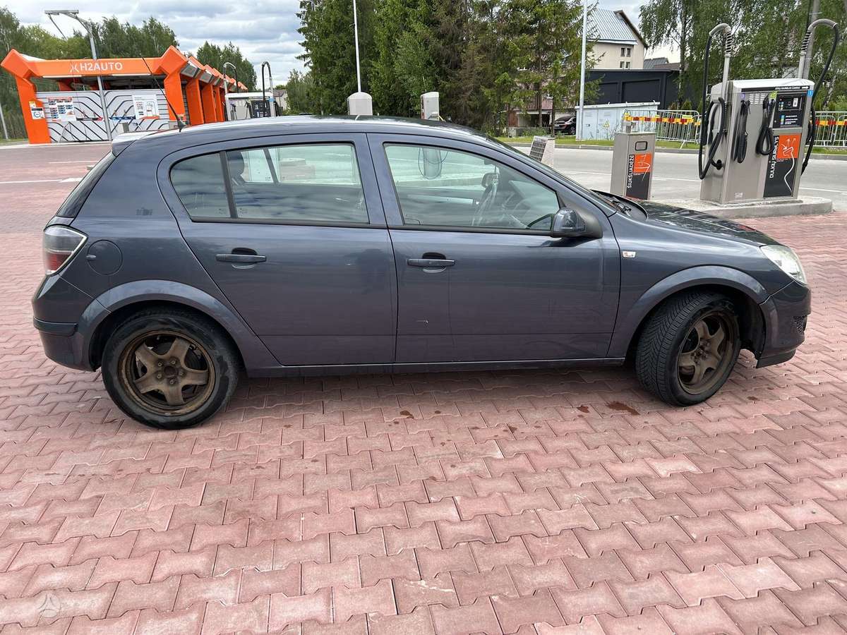 Opel Astra, 1.3 l., Хэтчбек