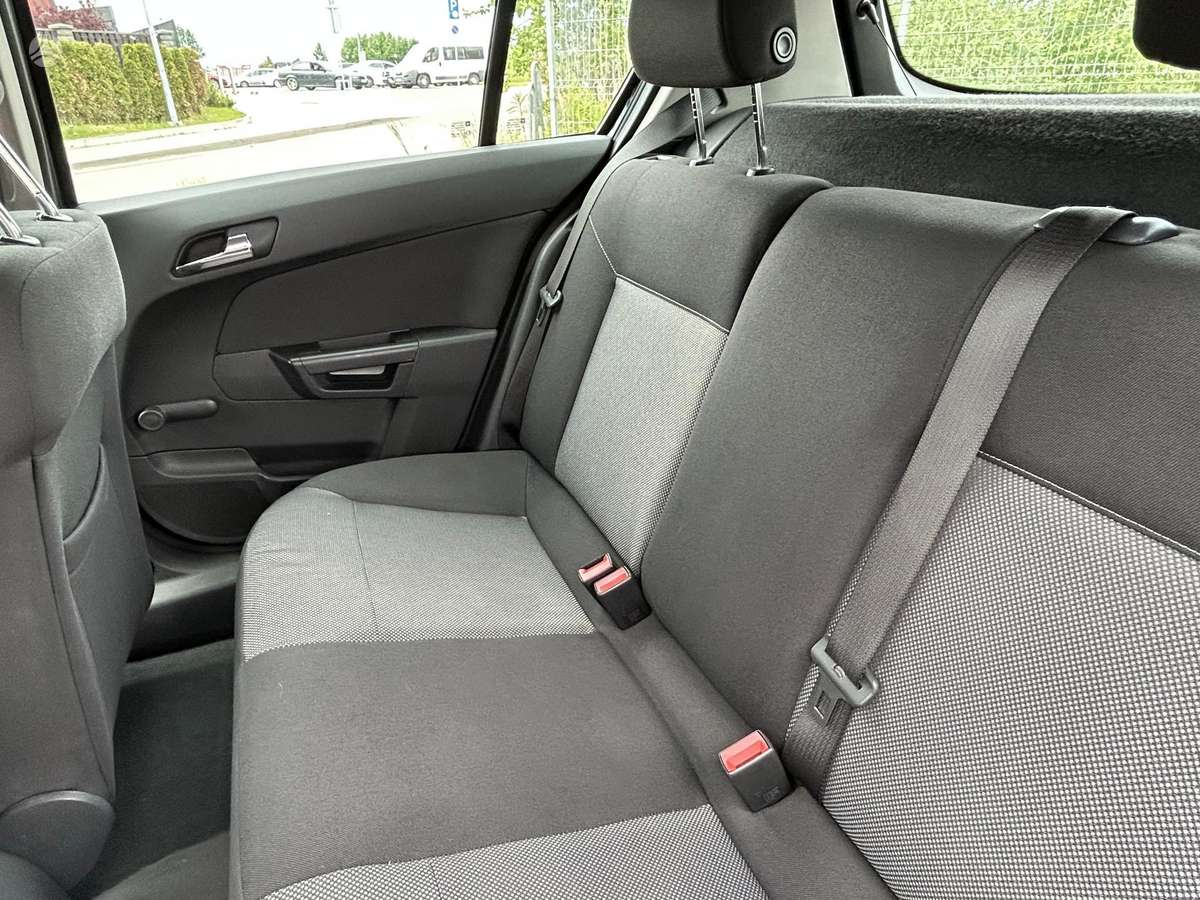 Opel Astra, 1.3 l., hatchback