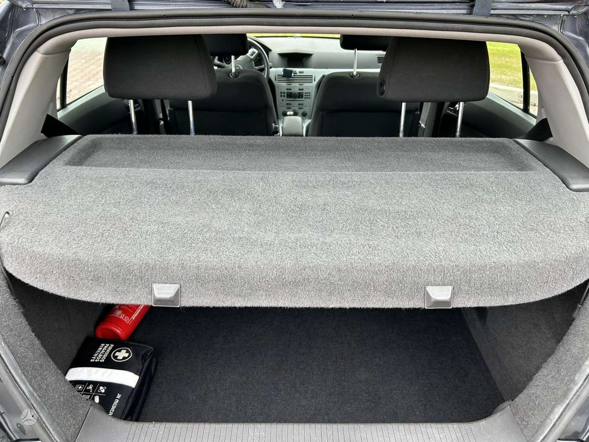 Opel Astra, 1.3 l., hatchback