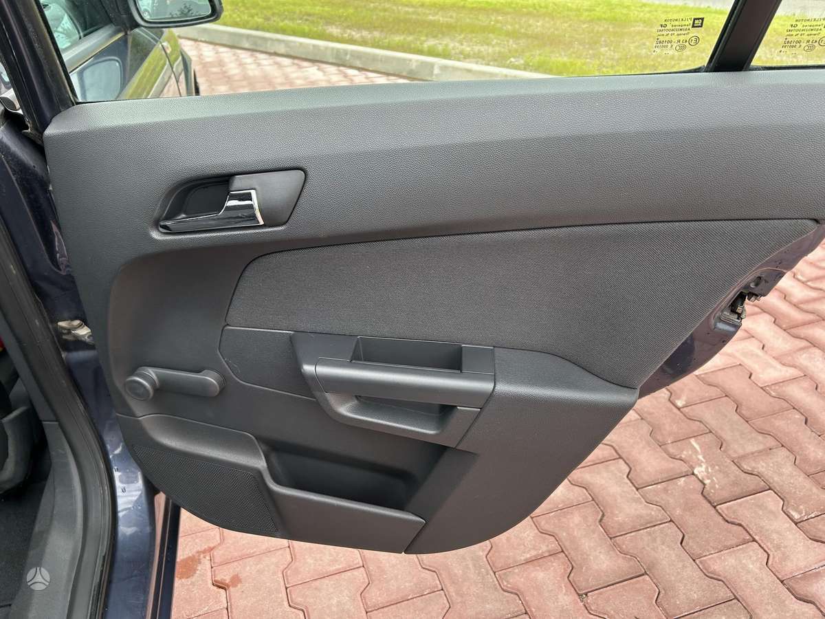 Opel Astra, 1.3 l., hatchback