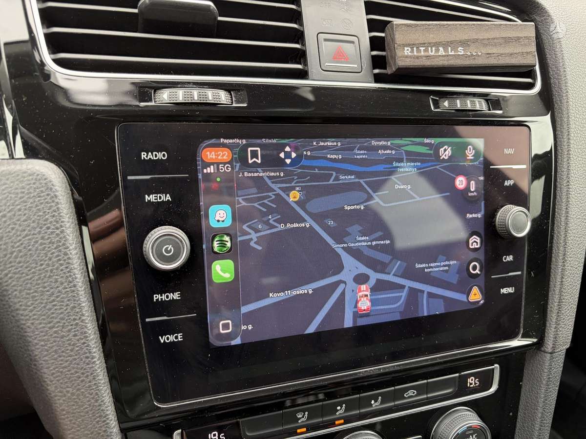 Volkswagen Golf, 1.5 l., Универсал