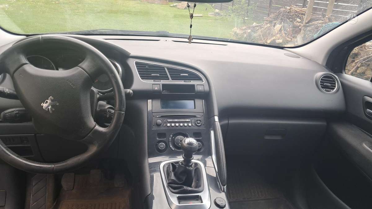 Peugeot 3008 - 3