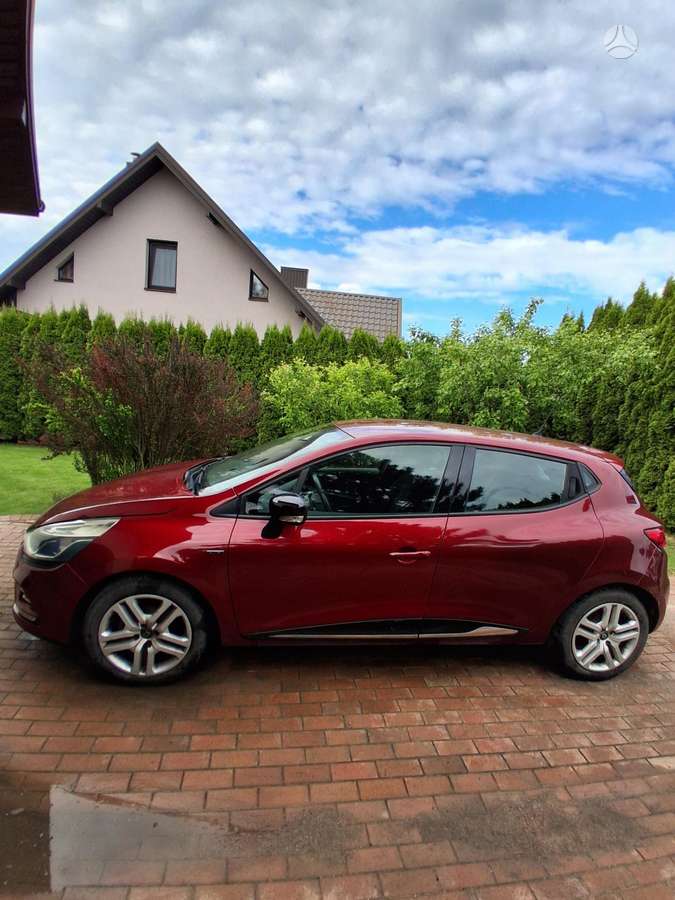 Renault Clio, 0.9 l., hatchback