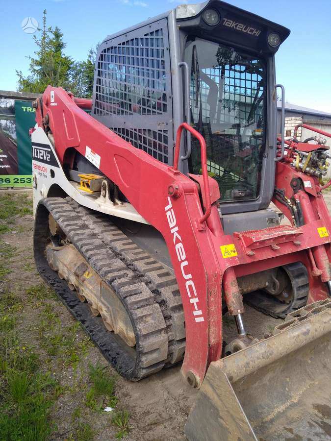 Takeuchi TL10V2, mini loaders