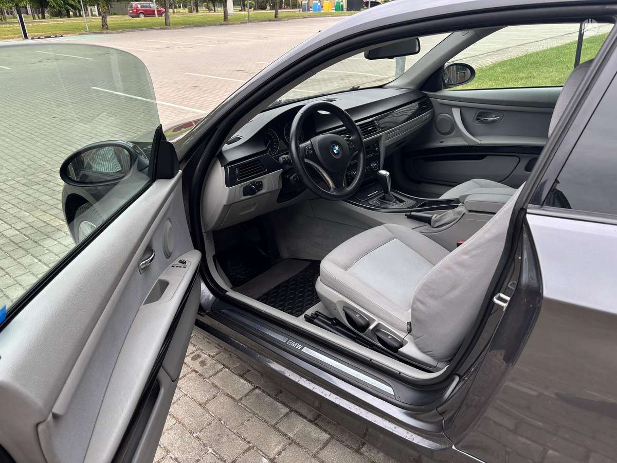 BMW 320, 2.0 l., coupe