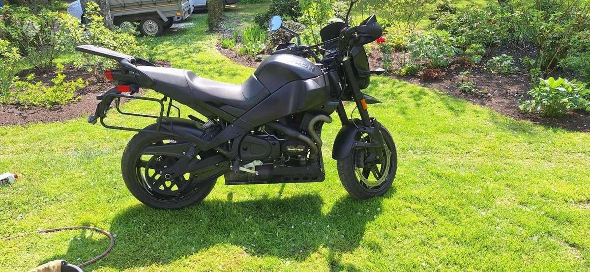 Buell Ulysses 1200cc, enduro / adventure