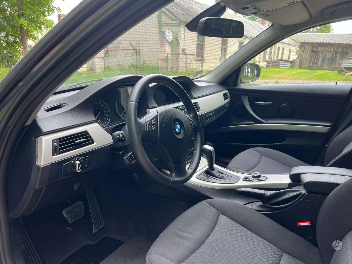 BMW 320, 2.0 l., Универсал