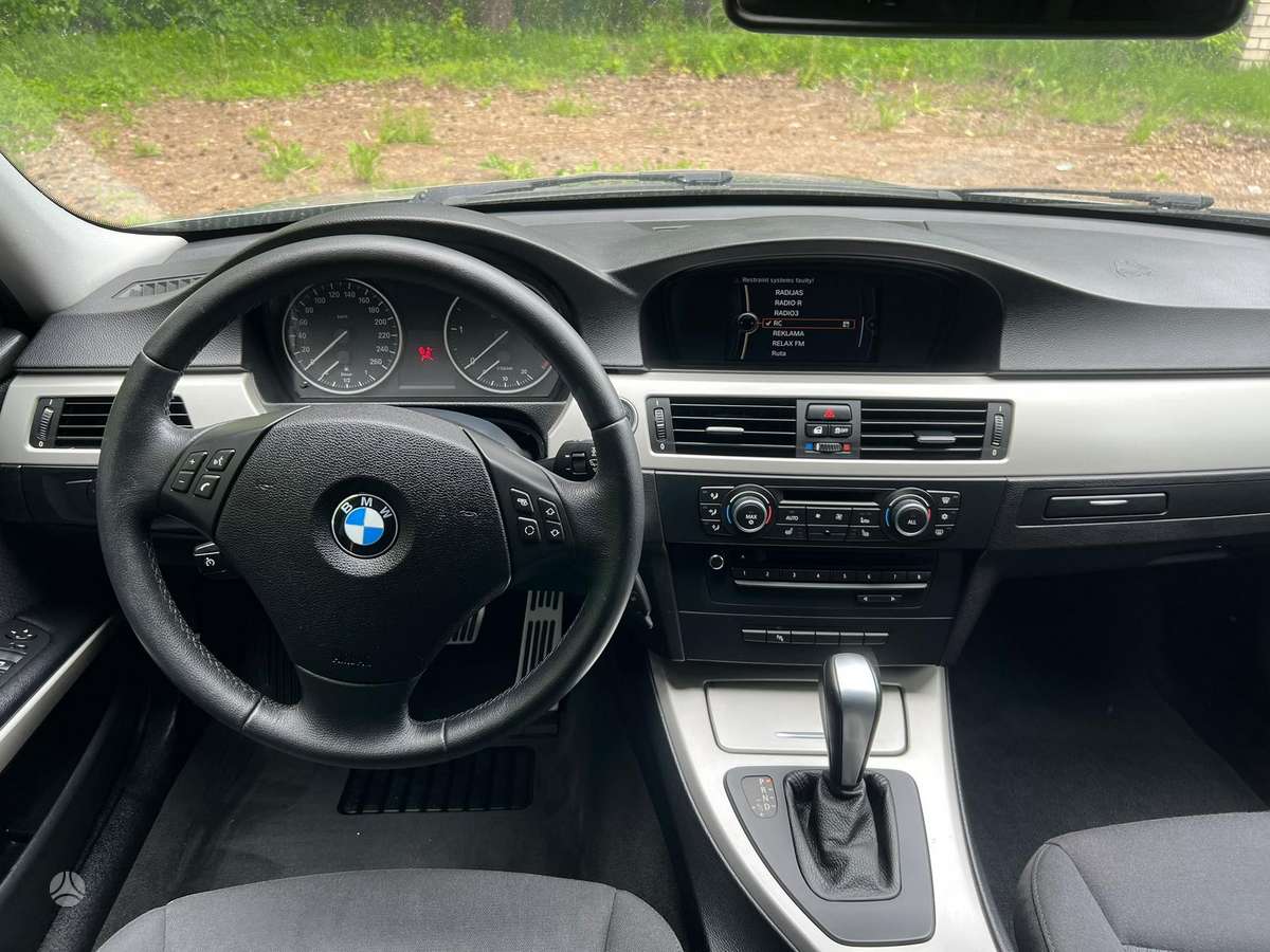 BMW 320, 2.0 l., Универсал