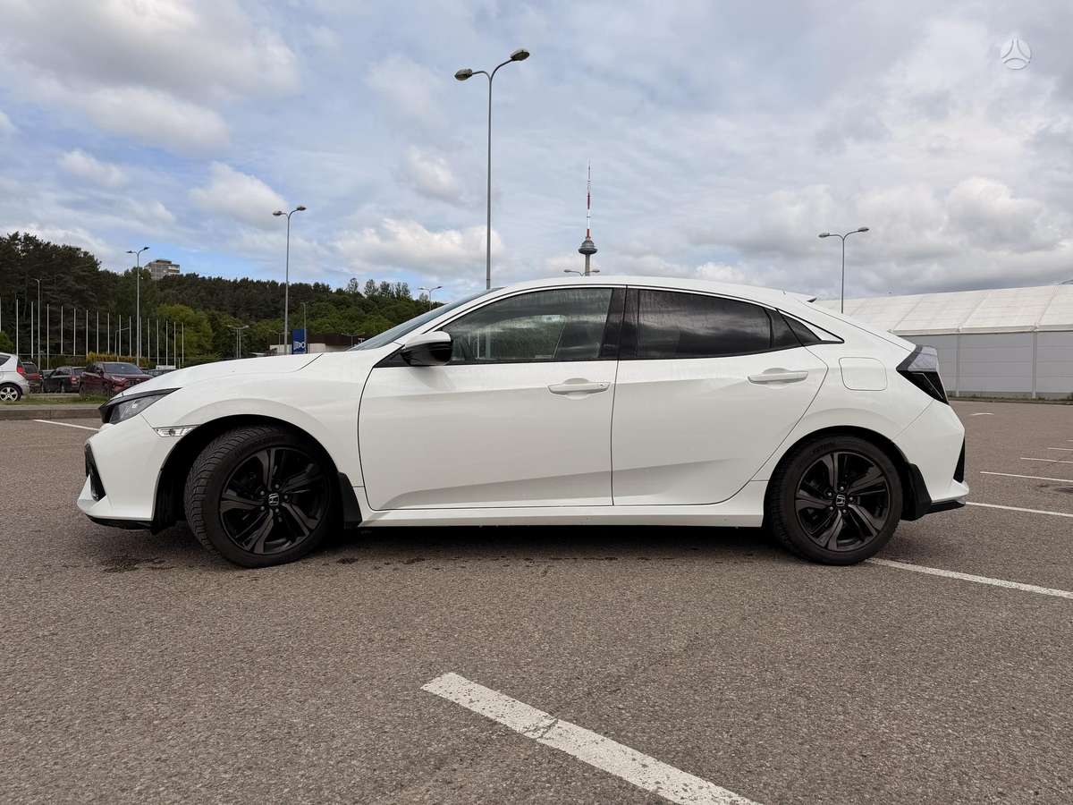 Honda Civic, 1.0 l., hatchback
