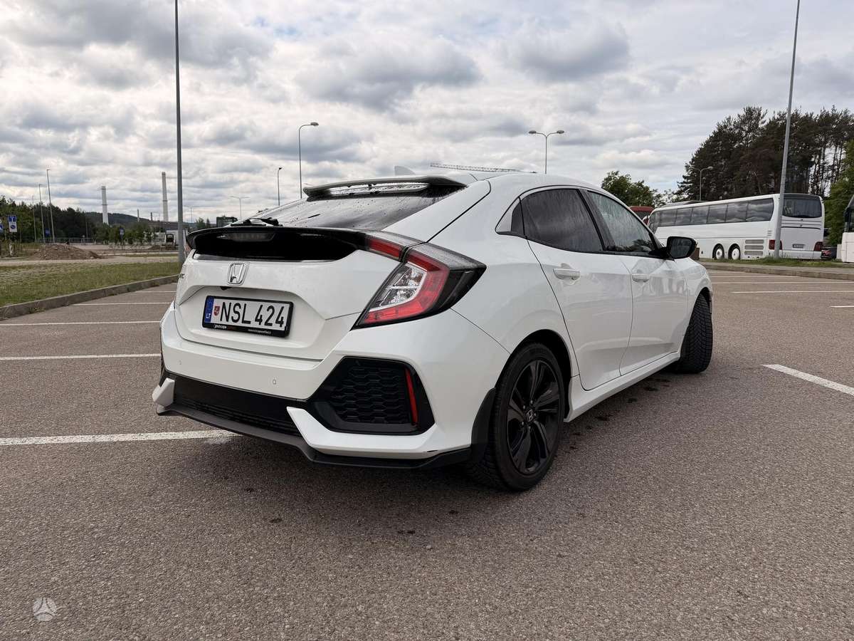 Honda Civic, 1.0 l., hatchback