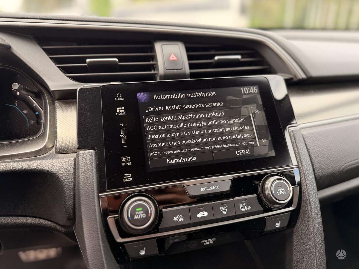Honda Civic, 1.0 l., hatchback