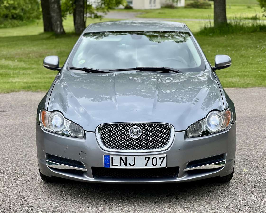 Jaguar XF, 3.0 l., Седан