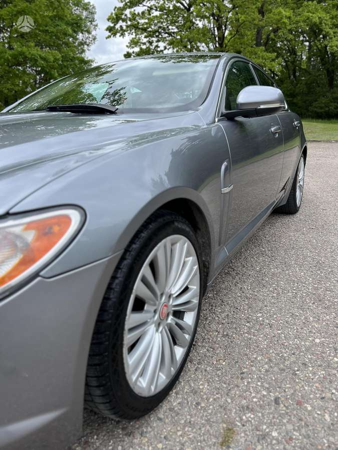 Jaguar XF, 3.0 l., Седан