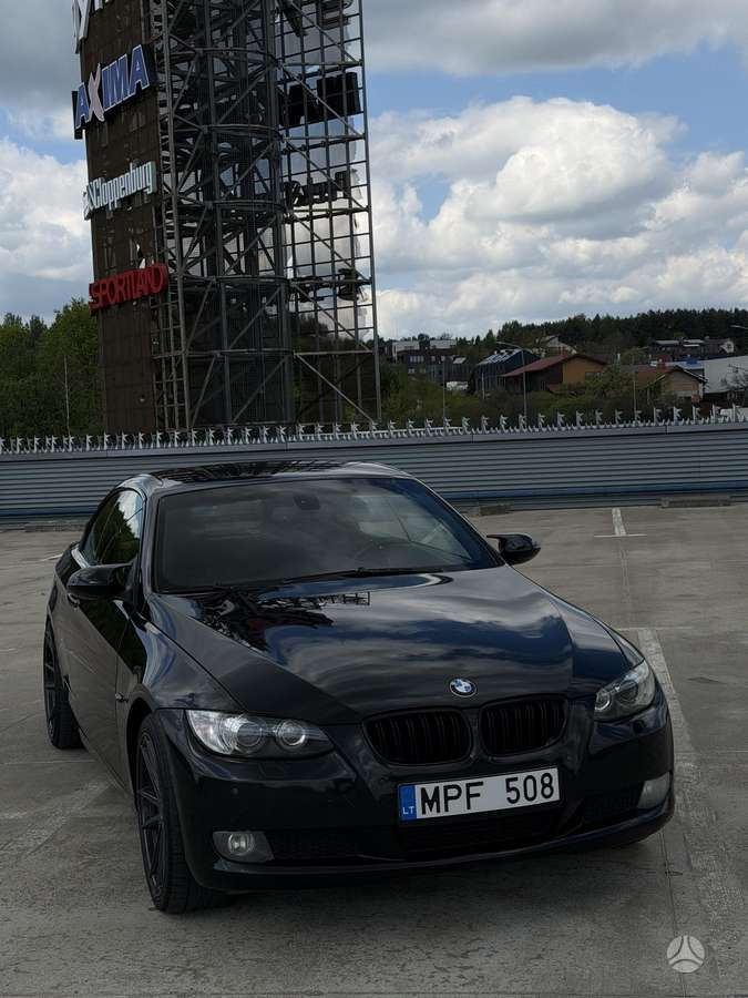 BMW 330, 3.0 l., convertible