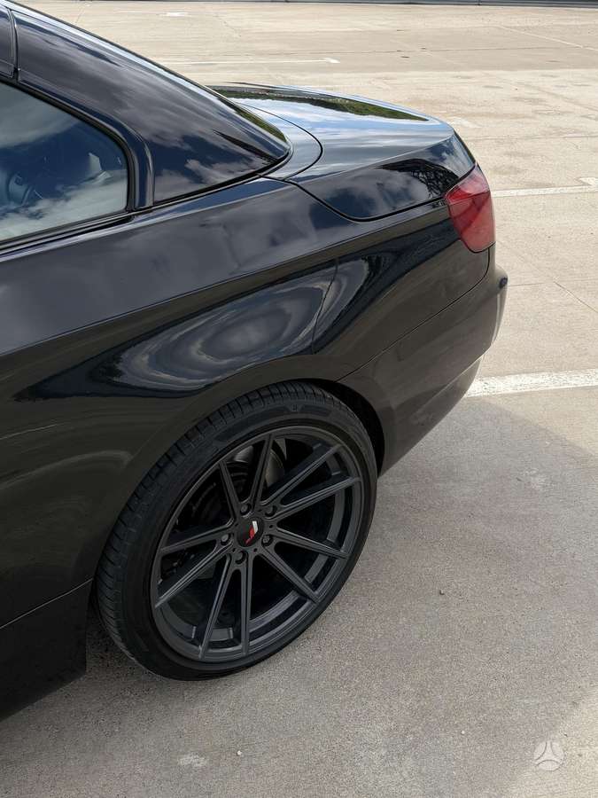 BMW 330, 3.0 l., convertible