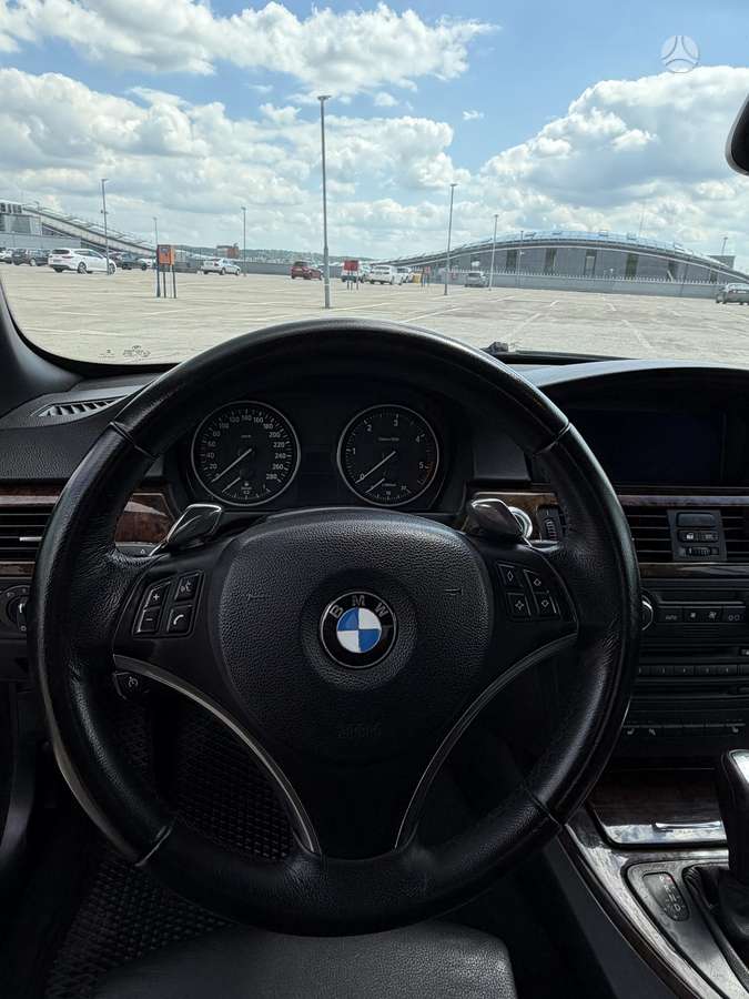 BMW 330, 3.0 l., convertible