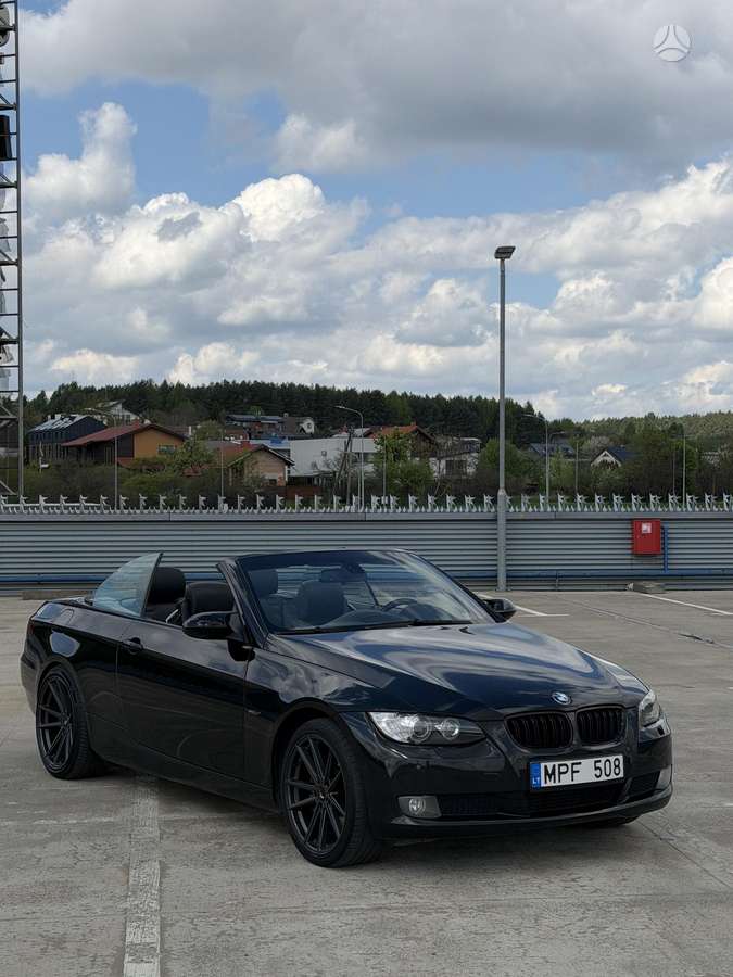 BMW 330, 3.0 l., convertible