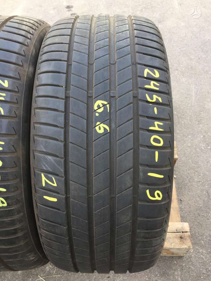 Bridgestone Turanza T005, summer 245/40 R19