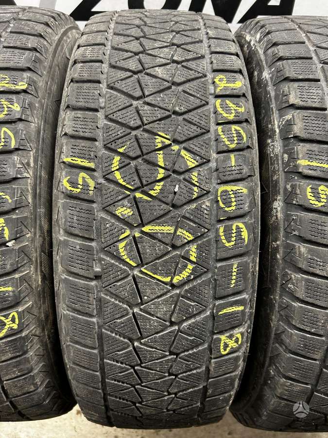 Bridgestone DM-V2, winter 235/65 R18