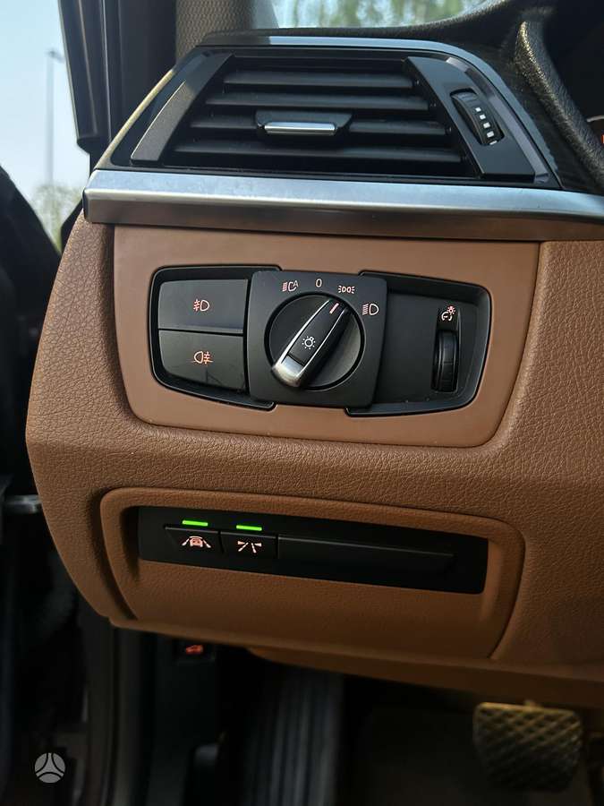 BMW 330, 3.0 l., universalas