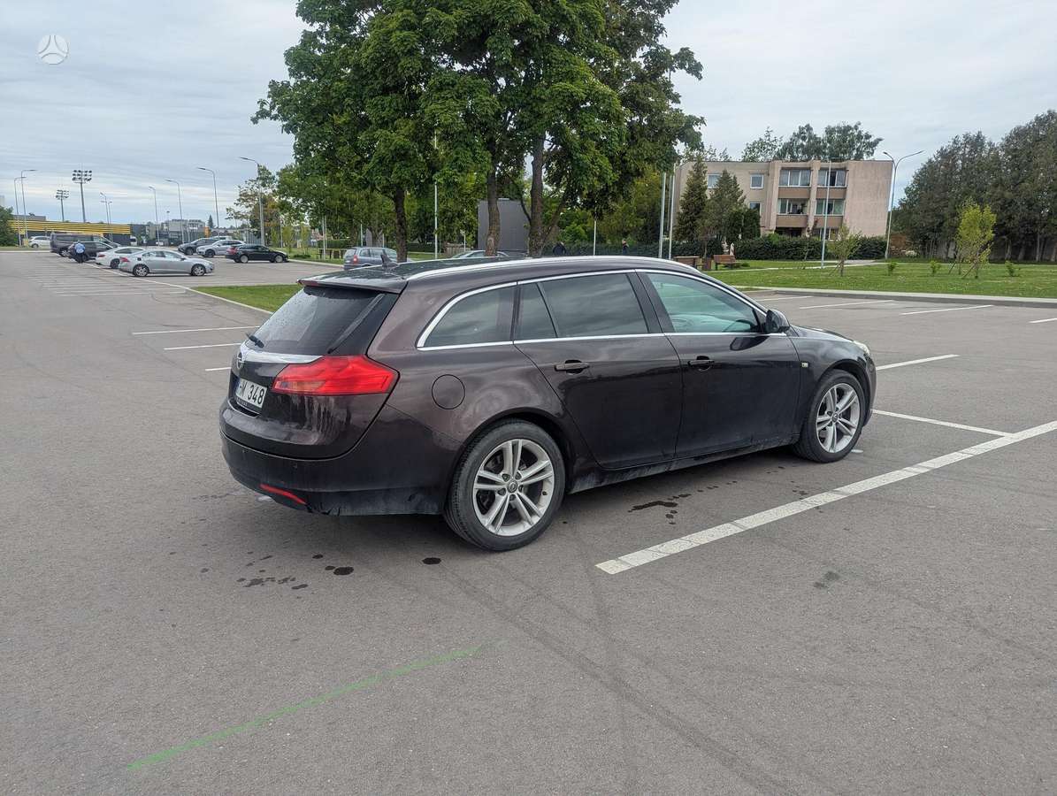 Opel Insignia, 2.0 l., universalas