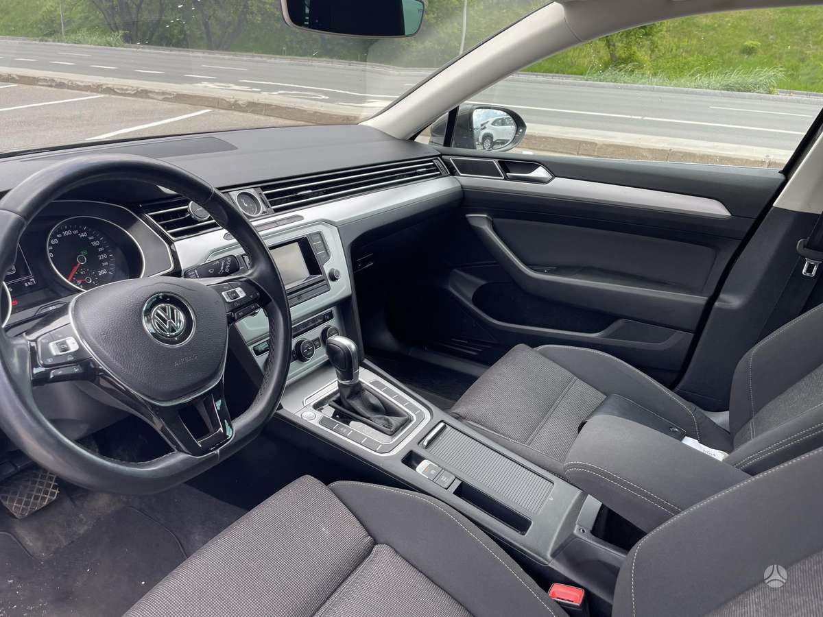 Volkswagen Passat, 2.0 l., Универсал